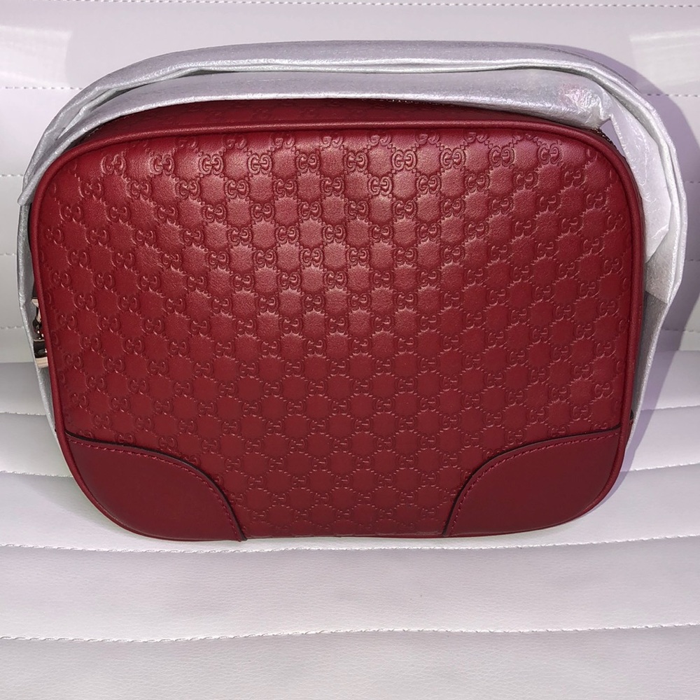 SOLD Gucci AUTHENTIC BRAND NEW Crossbody Bag